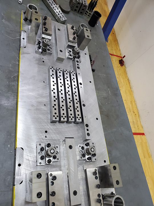 Long Star Die Machine